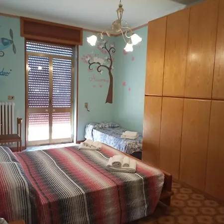 Casada Spazioso E Luminoso Apartmán Tricase