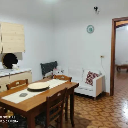 Casada Spazioso E Luminoso * Tricase