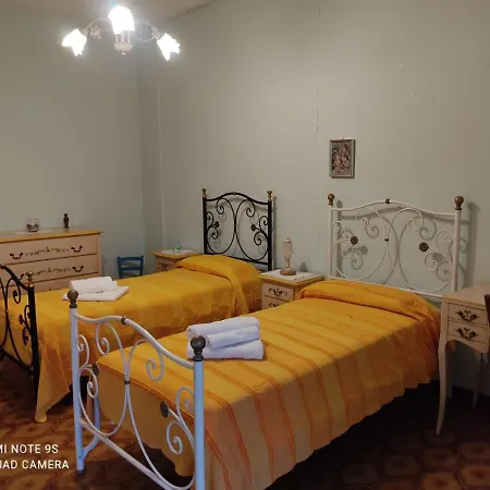 Casada Spazioso E Luminoso Apartman
