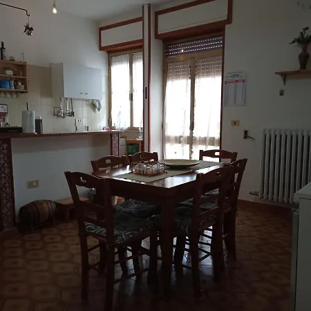 Casada Spazioso E Luminoso Appartement Tricase